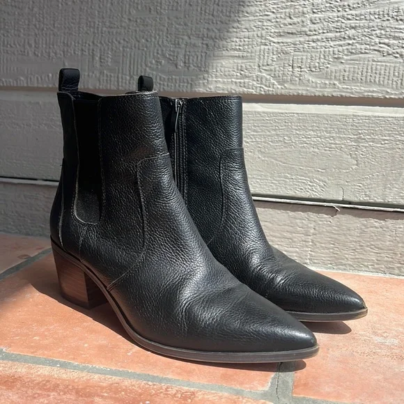 Franco sarto sager suede chelsea bootie top
